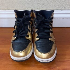 Air Jordan 1 Mid Se